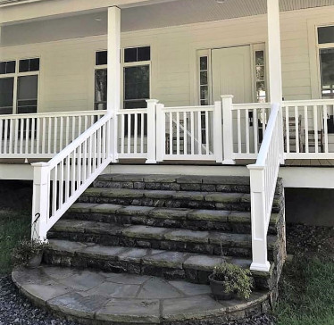 Capital White Vinyl Railing